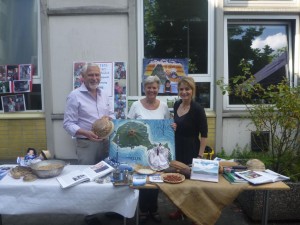Monika_und_Michael_Höhn_mit_Michaela_Aston